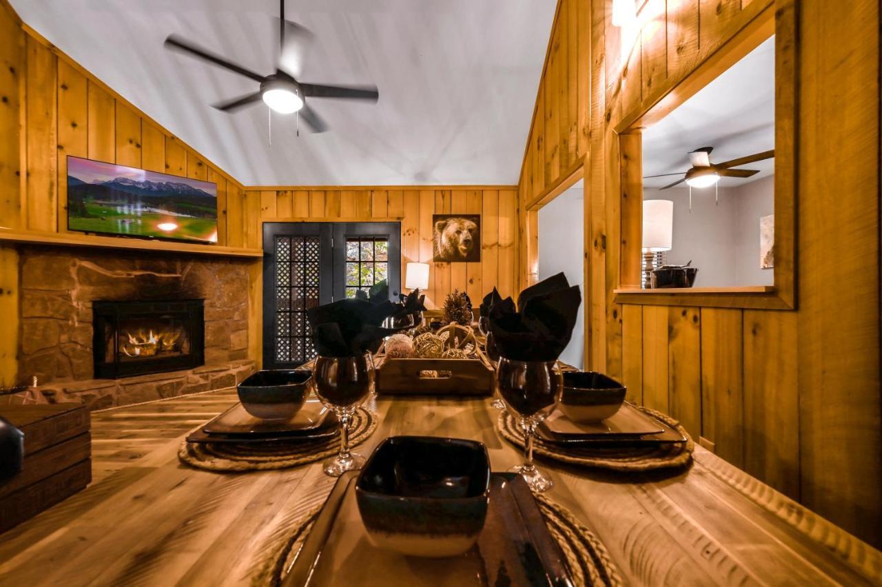 Private Mountain Cabin, Hot Tub Escape In The Smokies, With The View Sevierville Exterior photo