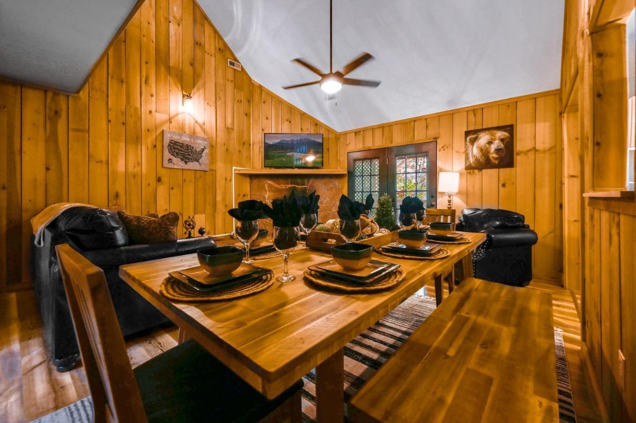 Private Mountain Cabin, Hot Tub Escape In The Smokies, With The View Sevierville Exterior photo