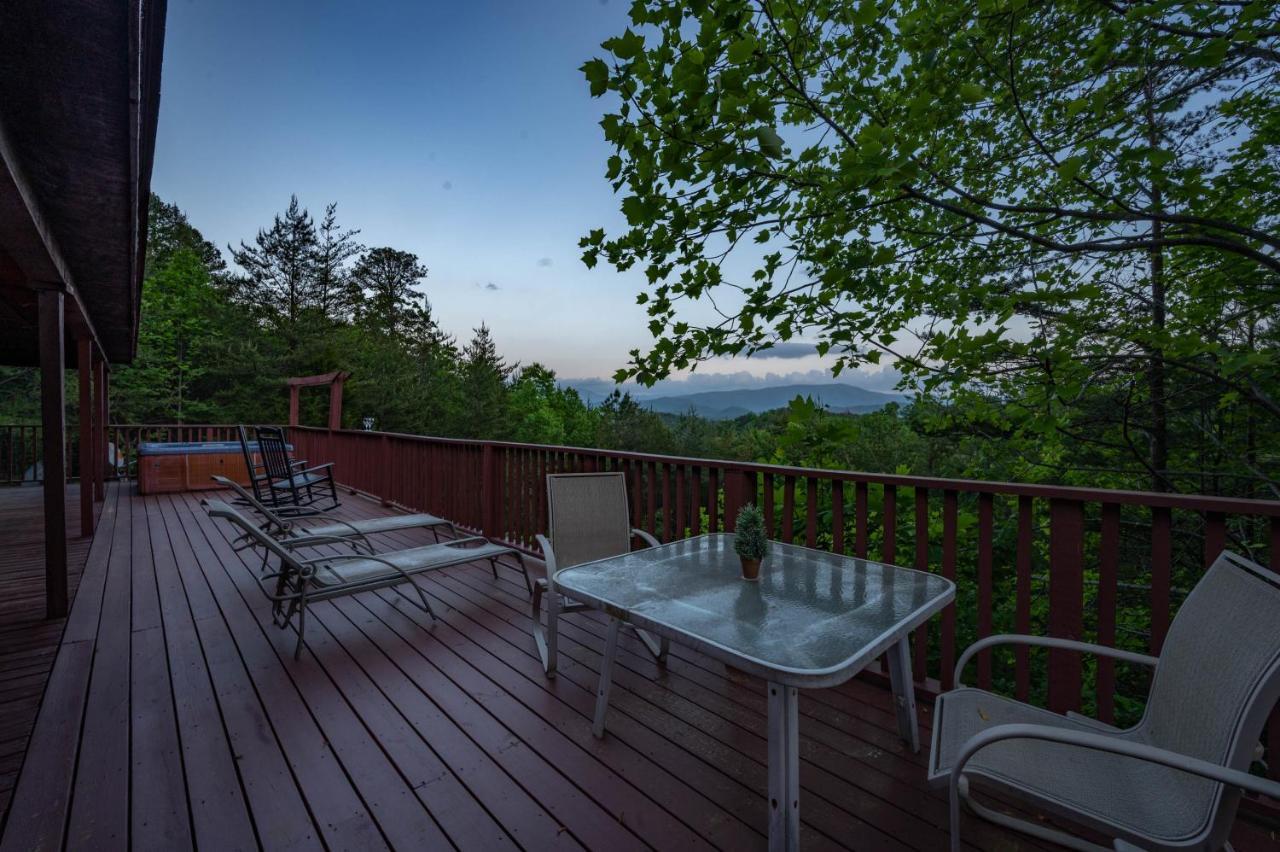 Private Mountain Cabin, Hot Tub Escape In The Smokies, With The View Sevierville Exterior photo