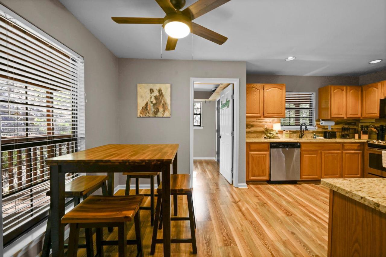 Private Mountain Cabin, Hot Tub Escape In The Smokies, With The View Sevierville Exterior photo