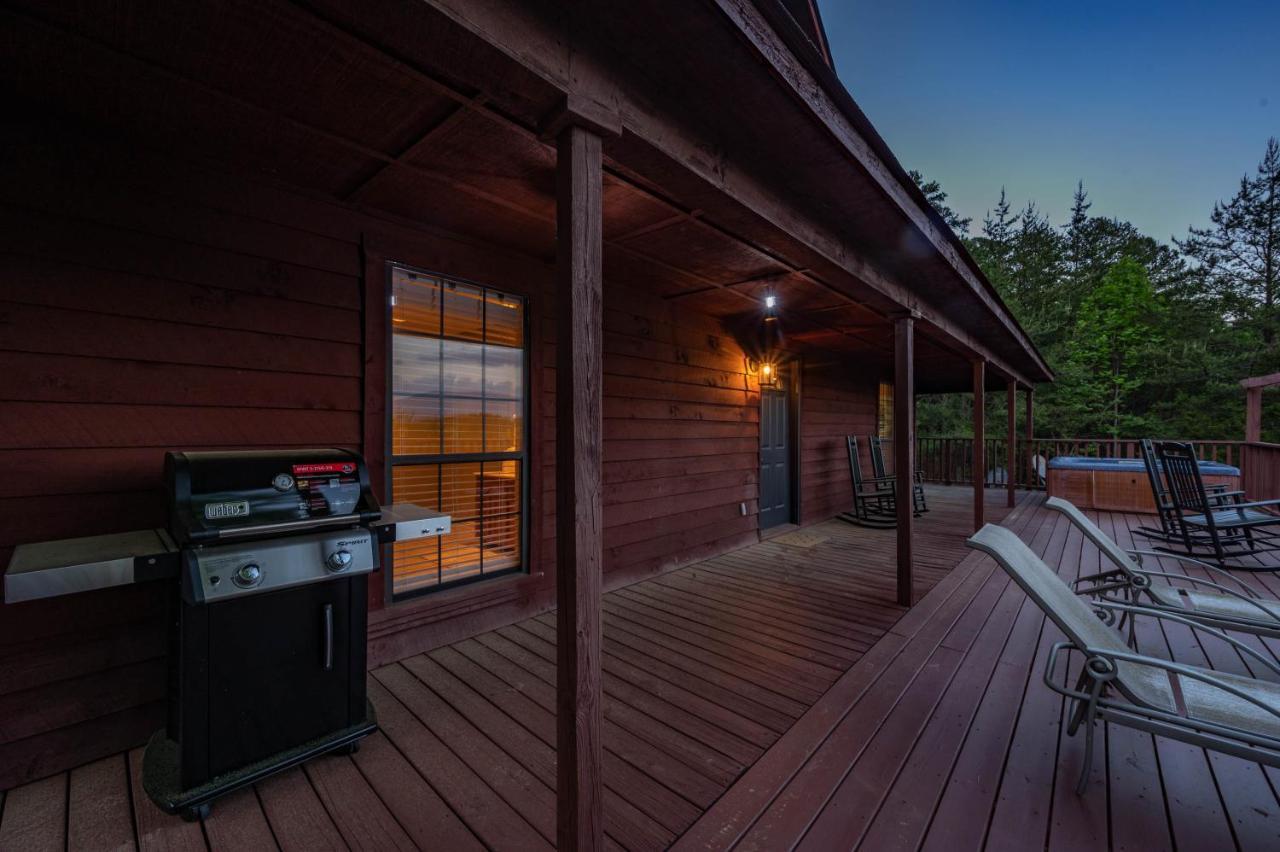Private Mountain Cabin, Hot Tub Escape In The Smokies, With The View Sevierville Exterior photo